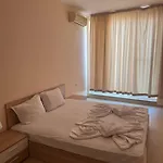 Goldenseaview 2