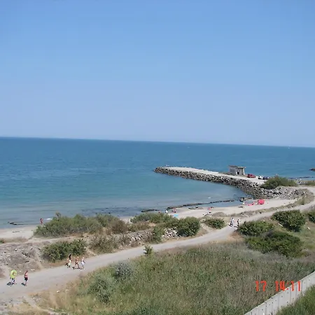 Goldenseaview 2 Апартаменты