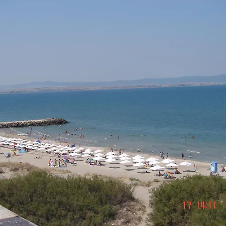 Goldenseaview 2