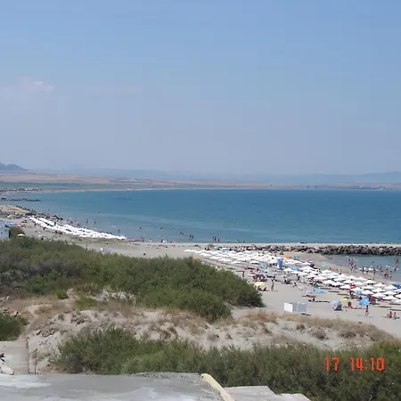 Goldenseaview 2