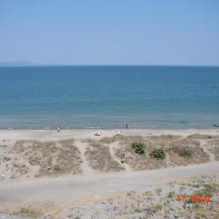 Goldenseaview 2 Bŭnzarito