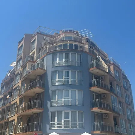 Goldenseaview 2