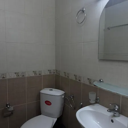 Апартамент Goldenseaview 2 *