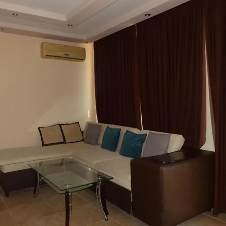 Апартамент Goldenseaview 2 Поморие