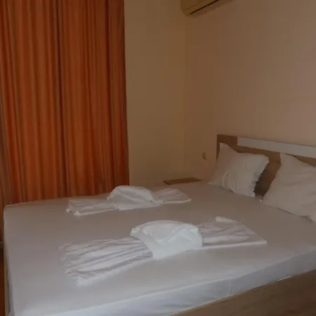 Goldenseaview 2 Апартамент Поморие