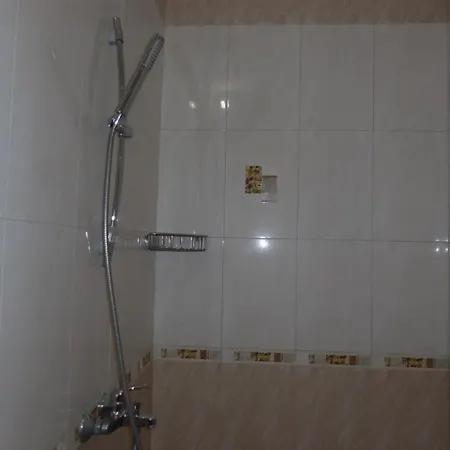 Апартамент Goldenseaview 2 *