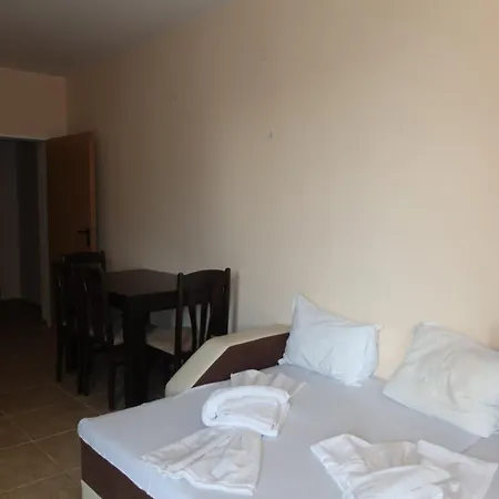 Goldenseaview 2 * Поморие