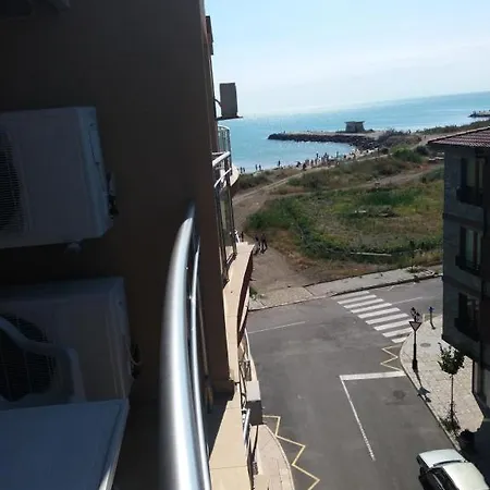 Apartament Goldenseaview 2 Pomorie